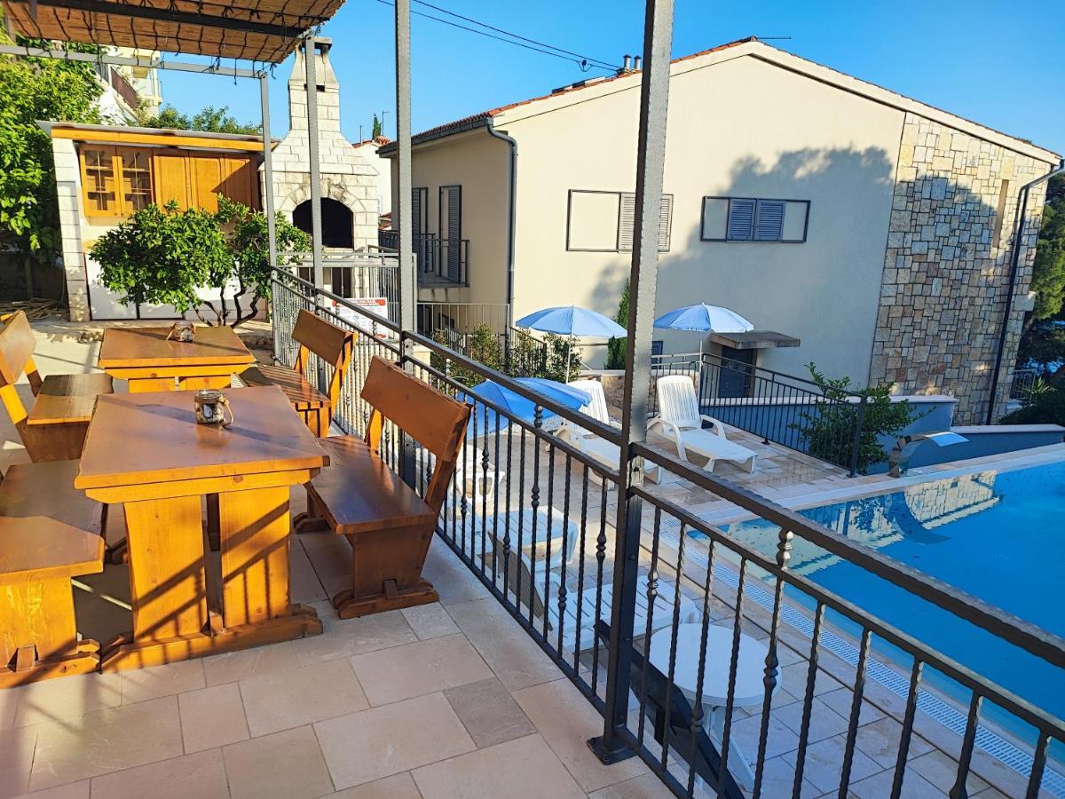 Villa Penava, Private Beach, Pool And 7Min To Trogir Exteriér fotografie