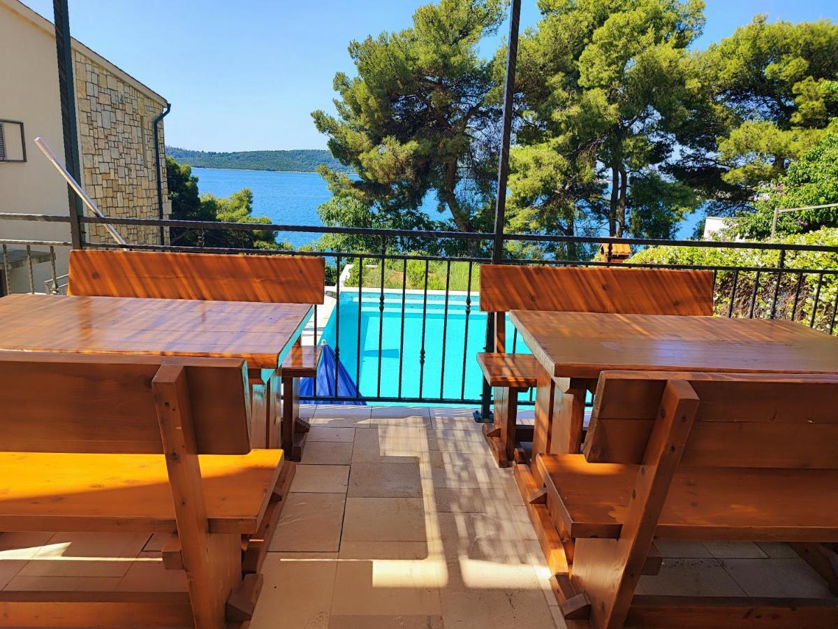 Villa Penava, Private Beach, Pool And 7Min To Trogir Exteriér fotografie