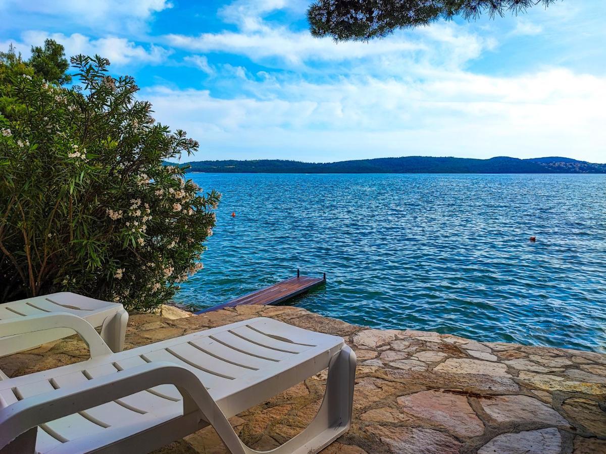 Villa Penava, Private Beach, Pool And 7Min To Trogir Exteriér fotografie